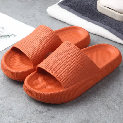 Bequeme Hausschuhe mit extra weicher Sohle – Softcloudys