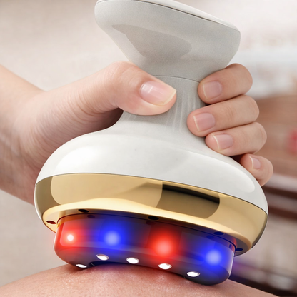 Garos Vakuum-Massage Pro bei der Anwendung am Oberschenkel mit Wärmefunktion