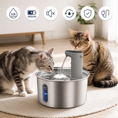 Zwei Katzen neben einem kabellosen Edelstahl-Katzenbrunnen mit 3,2-Liter-Tank, Akku, Sensorfunktion und leisem Wasserfluss.