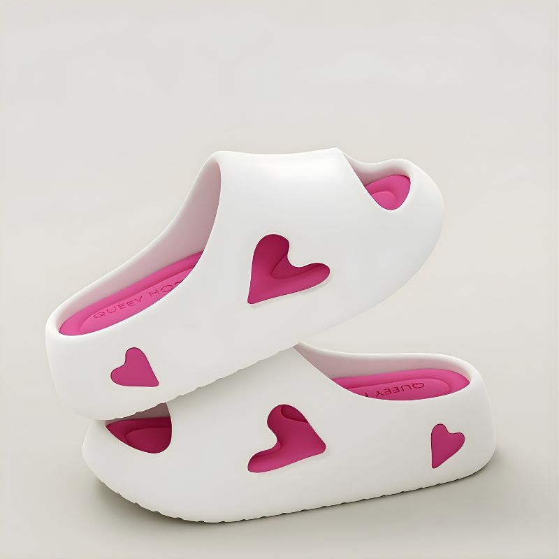 Sommer-Hausschuhe Damen Weiss mit pinken Herzen und dicker EVA-Sohle