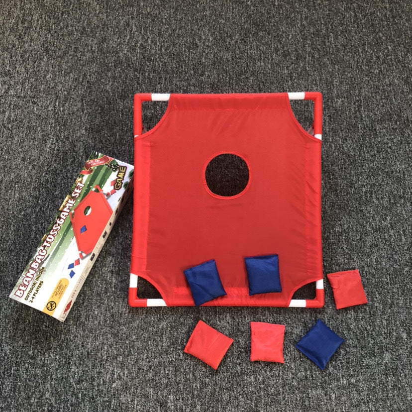 Kinder Wurfspiel mit Sandsäckchen
