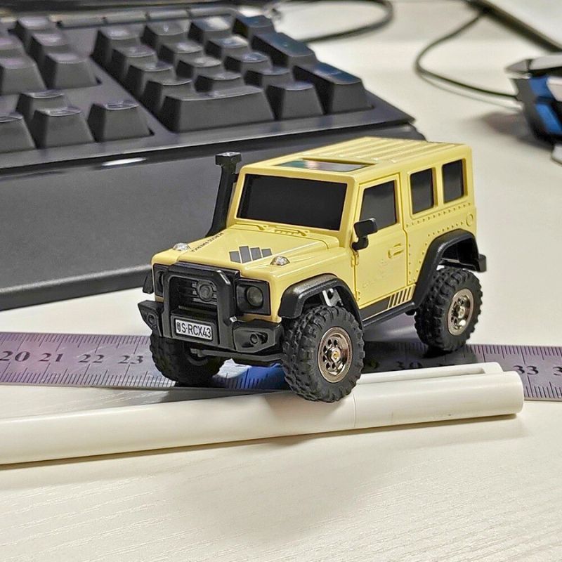 X43 Mini RC Offroad Auto mit 4WD, LED-Licht und robustem Design